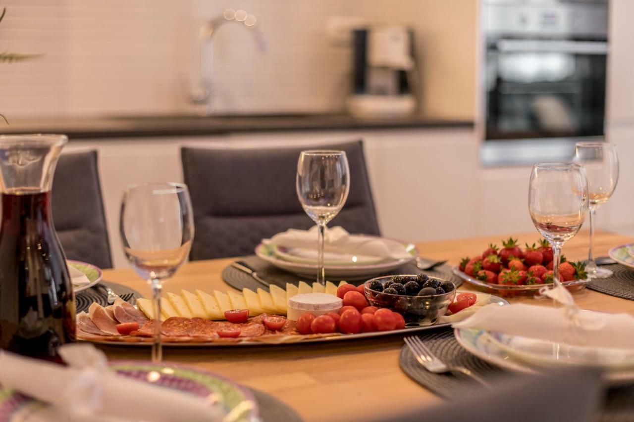 شقة بودْسْتغانا  في Apartman Nikola المظهر الخارجي الصورة