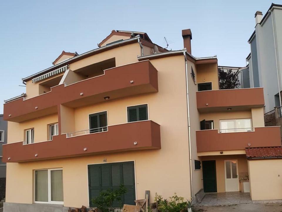 شقة بودْسْتغانا  في Apartman Nikola المظهر الخارجي الصورة